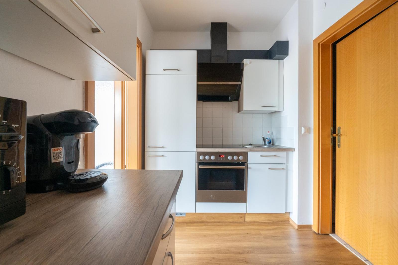 Sonniges Mit Balkon Appartement *