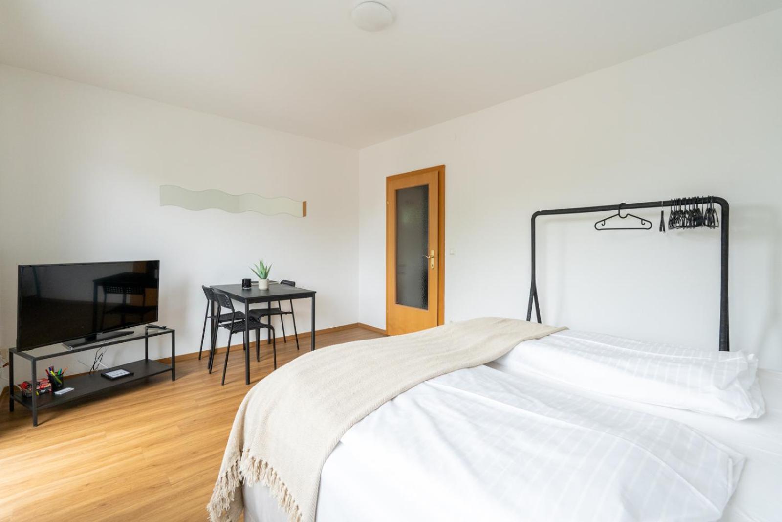 Farawayhomes #10 Apartment *
